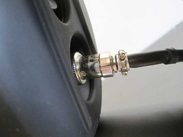 If you remove your battery from your bike, you need to unscrew the connection